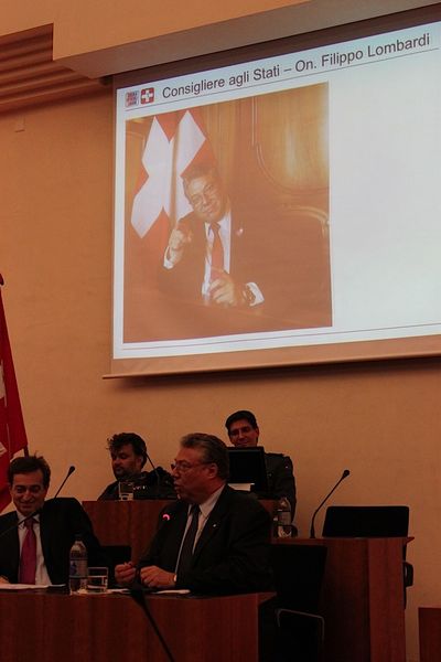 Clicca per vedere l'immagine alla massima grandezza